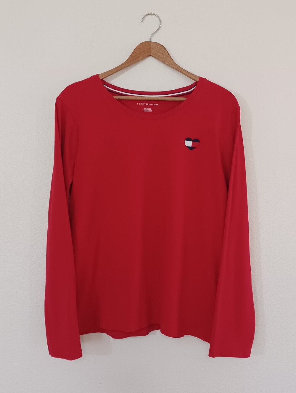 Tommy Hilfiger Red Long Sleeve Tee Crewneck T-shirt Top Size XL